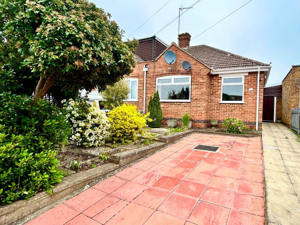 1 bed semidetached bungalow for sale in Templar Drive, Kingsthorpe