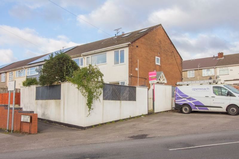 4 bed terraced house for sale in Manor Way, Risca, Newport NP11, £