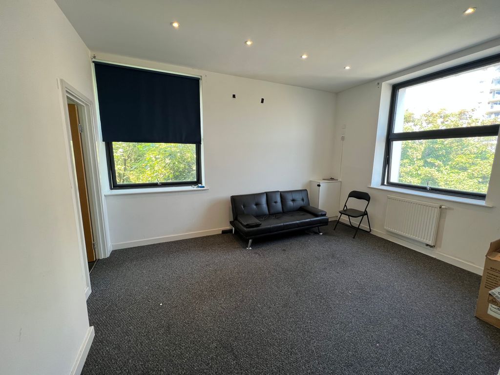 1 bed flat to rent in North Circular Road, London NW10 Zoopla