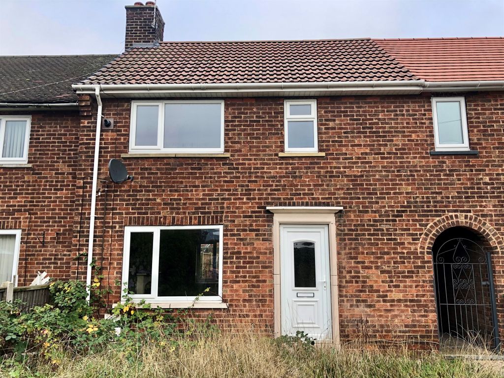 2 bed terraced house for sale in Windermere Avenue, Harworth, Doncaster
