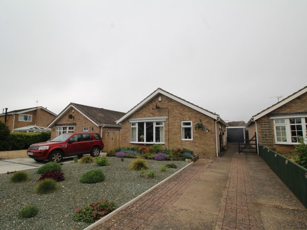2 bed bungalow for sale in Viking Road, Bridlington, East Yorkshie YO16
