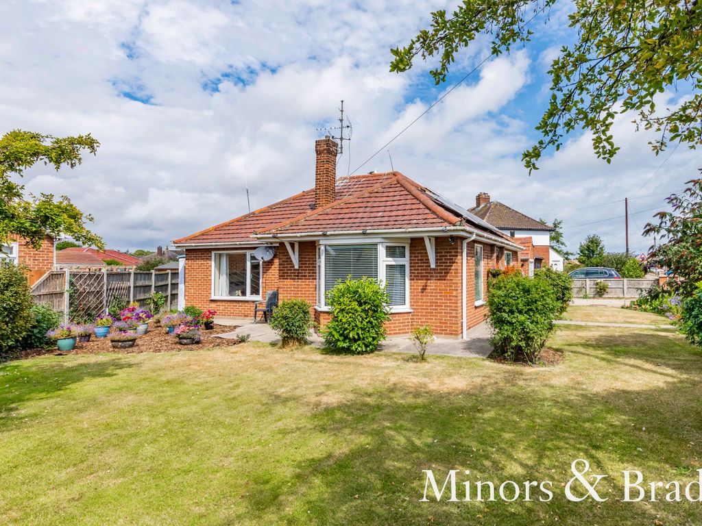 3 bed detached bungalow for sale in Allendale Road, CaisterOnSea