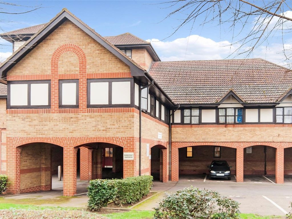 1 bed flat to rent in Somerset Gardens, Creighton Road, London N17, £