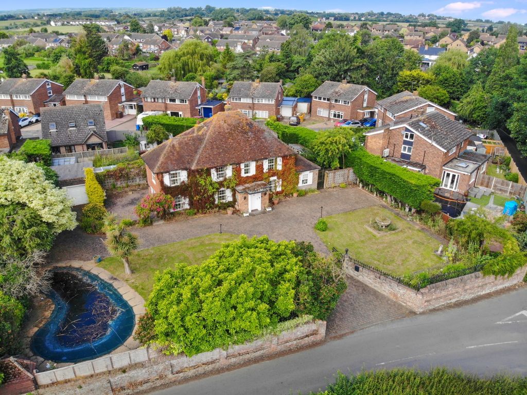 4 bed detached house for sale in Crouch Hill House, Vicarage Lane, Lower Halstow ME9, £850,000