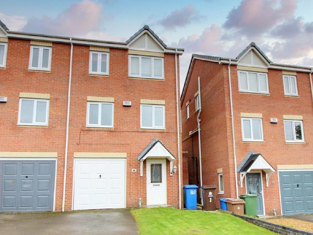 3 bed semidetached house to rent in Dewberry Gardens, Forest Town