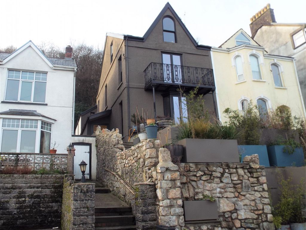3 bed semidetached house for sale in 148 Overland Road, Mumbles