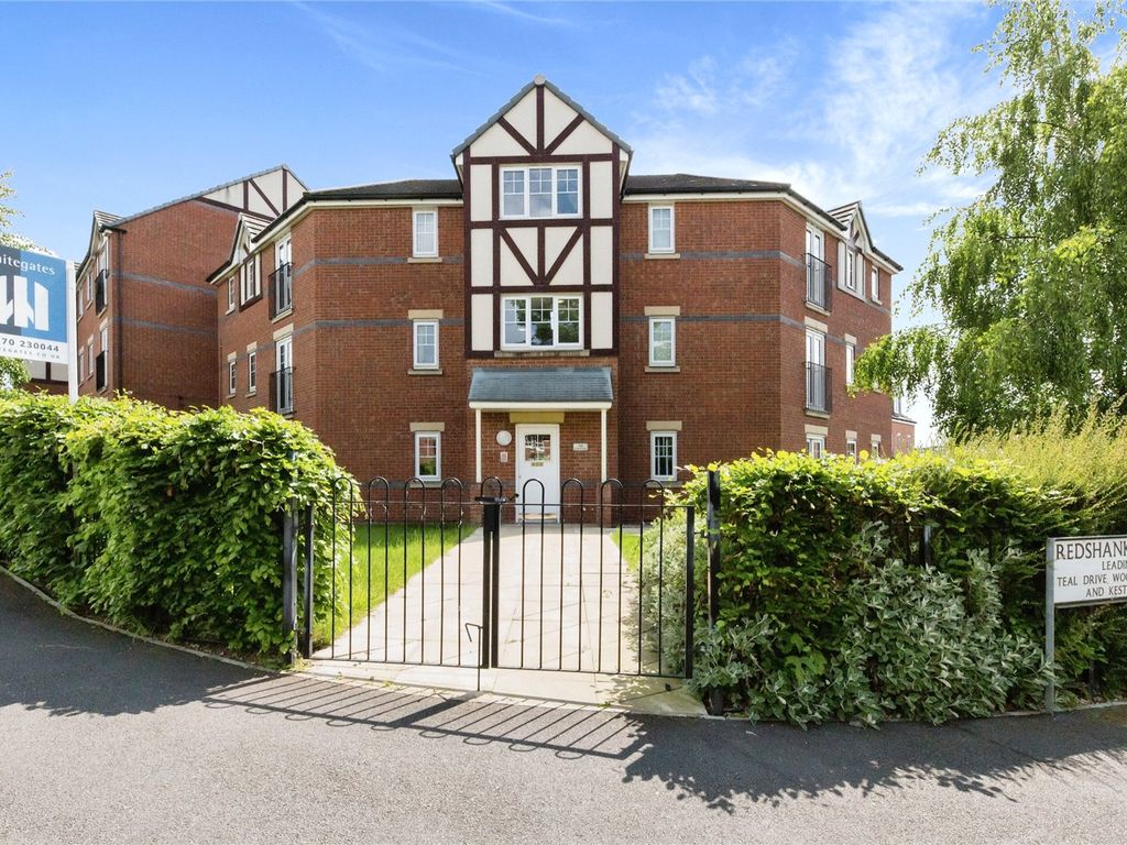 2 bed flat for sale in Moss Lane, Sandbach, Cheshire CW11 Zoopla