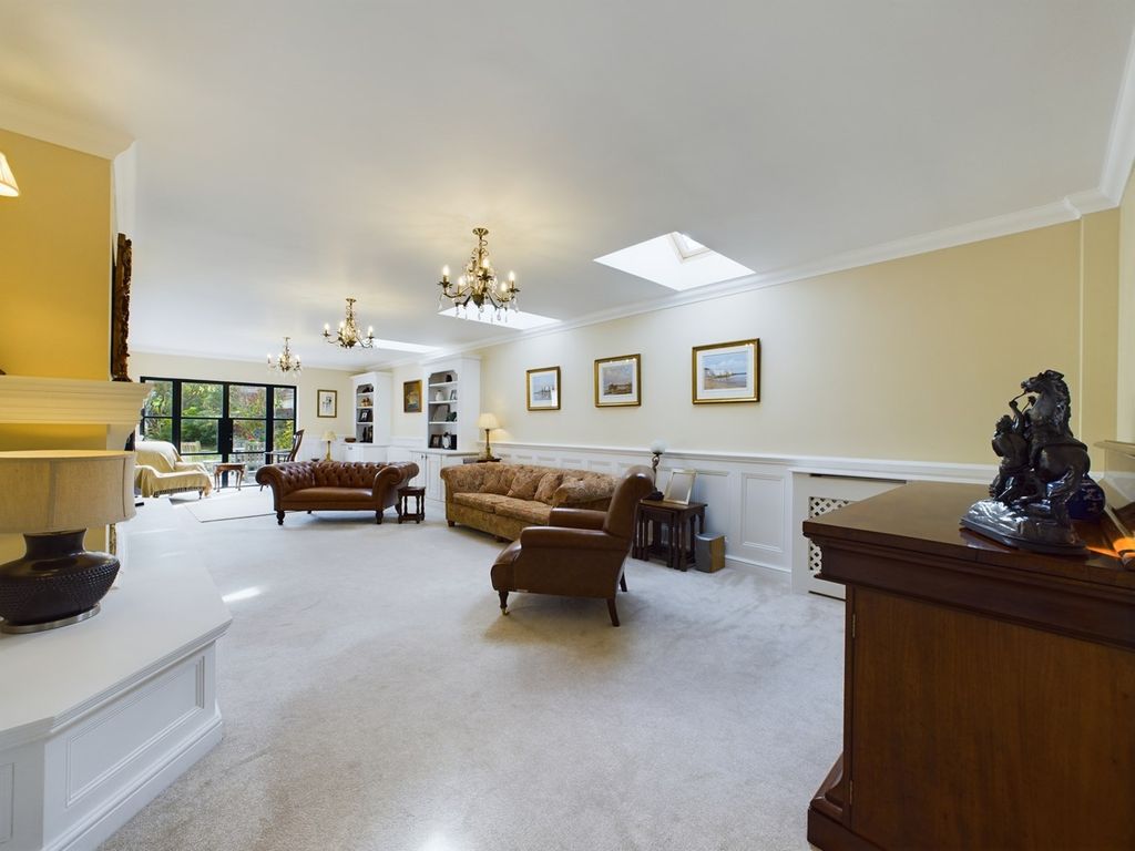 4 bed detached house for sale in Botany Road, Broadstairs CT10, £