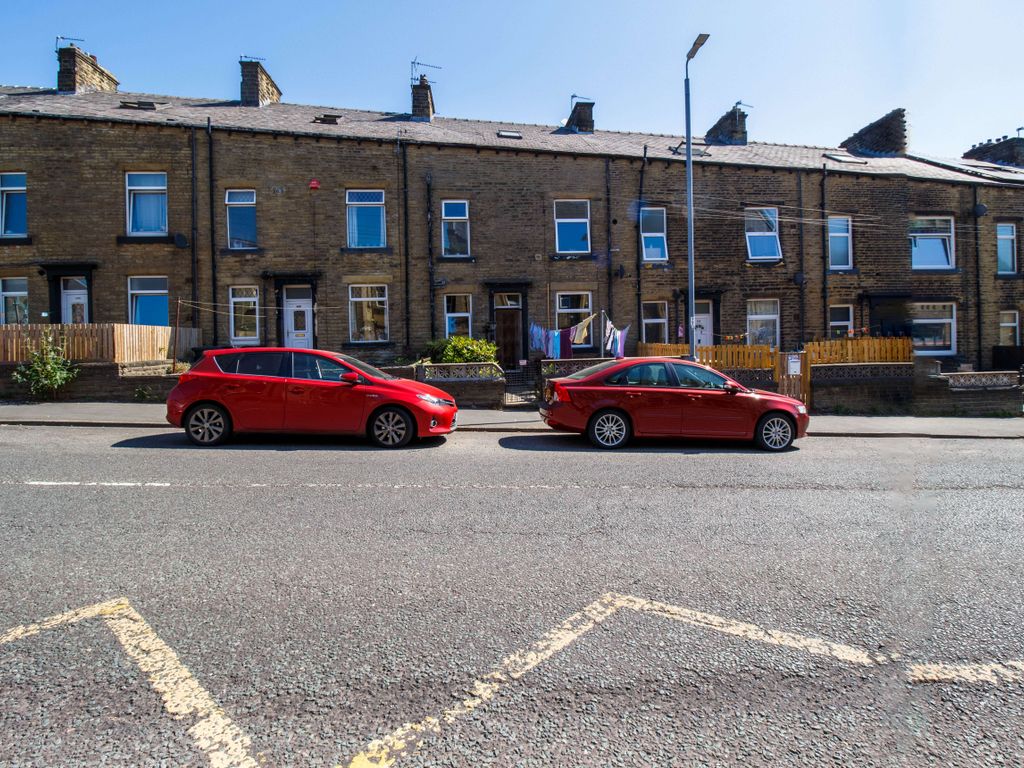 2 bed terraced house for sale in Warley Road, Halifax HX1, £75,000 Zoopla