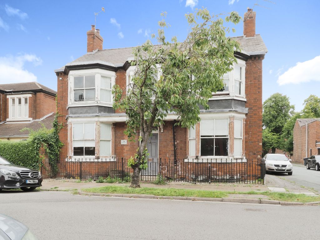 4 bed detached house for sale in Albert Street, Brigg DN20, £300,000