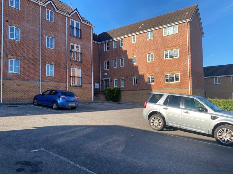 2 bed flat for sale in Chepstow Road, Newport NP19, £125,000 Zoopla