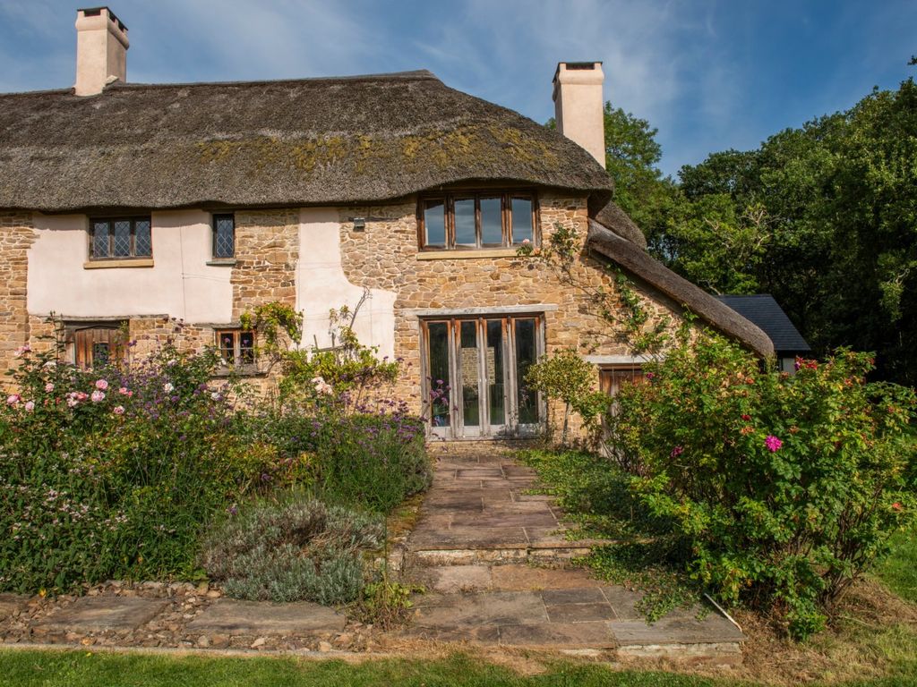 5 bed property for sale in Hatherleigh, Okehampton, Devon EX20, £