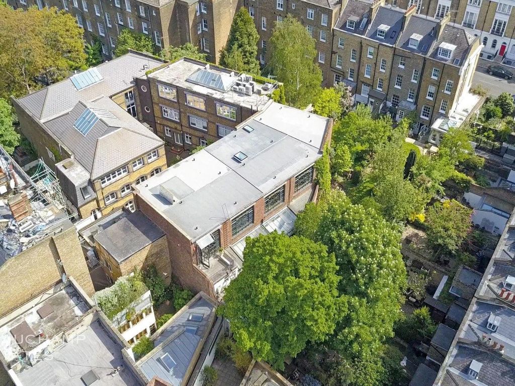 Liverpool Road, Islington N1