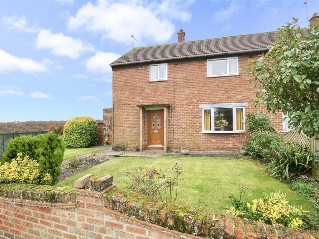 3 bed semidetached house for sale in Gonerby Lane, Allington, Grantham