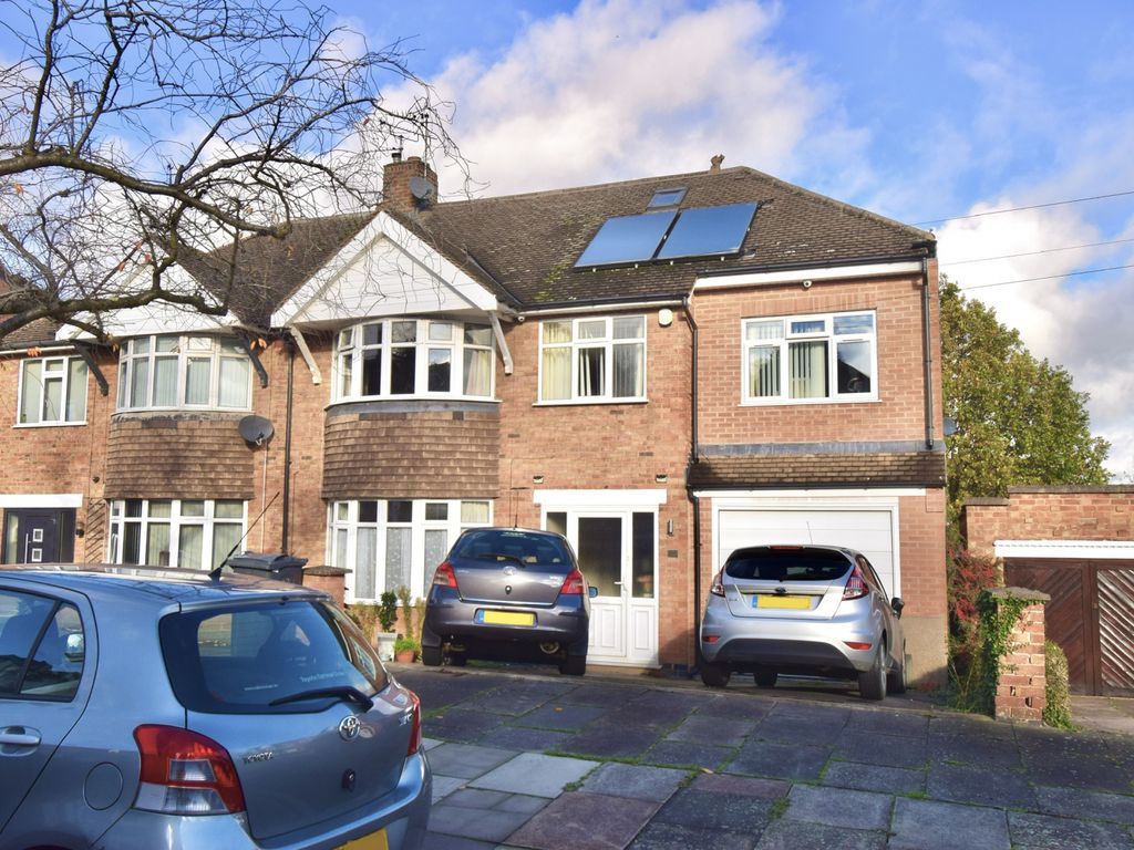 Valentine Road, Evington LE5  