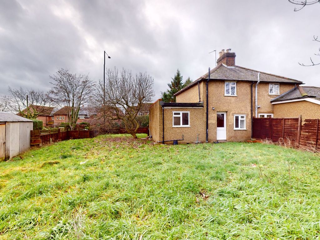 2 bed semidetached house for sale in The Ridgeway, Enfield EN2 Zoopla