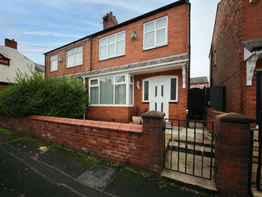 3 bed semidetached house for sale in Arundel Street, Newtown, Wigan