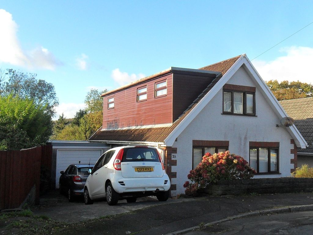 2 bed detached bungalow for sale in Lon Catwg, Gellinudd, Pontardawe, Swansea. SA8, £215,000
