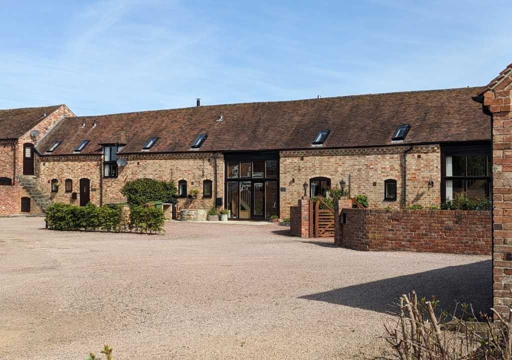 4 bed terraced house for sale in Sandfield Lane, Sedgeberrow, Evesham