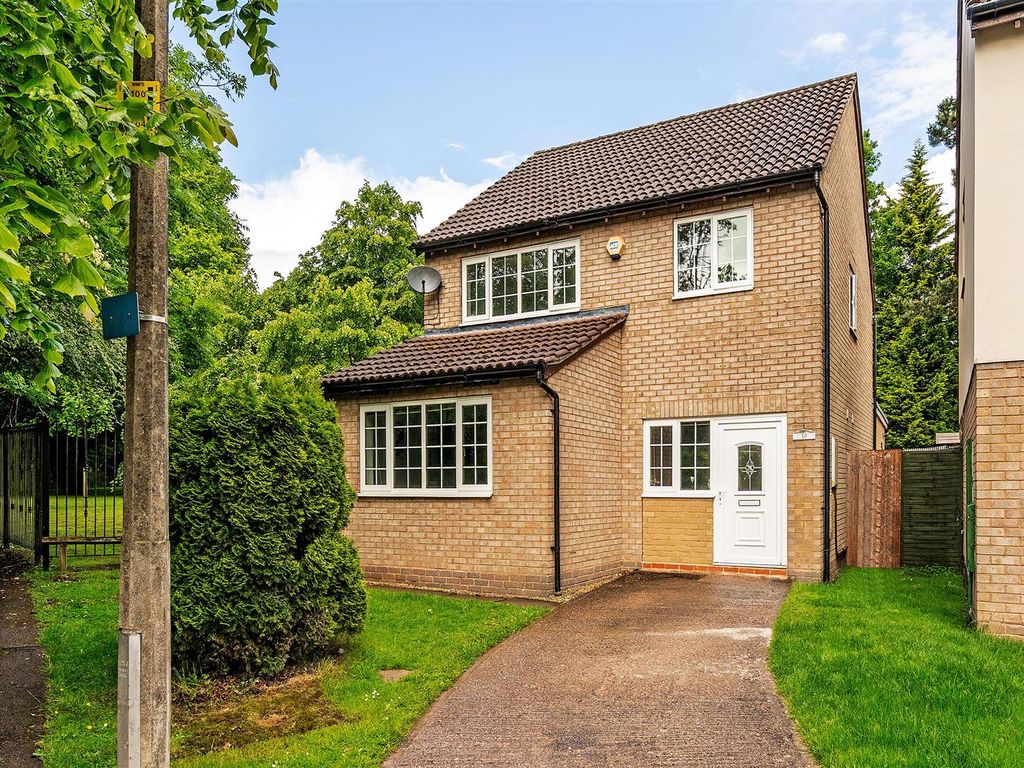 4 bed detached house for sale in Rainsbrook Drive, Shirley, Solihull