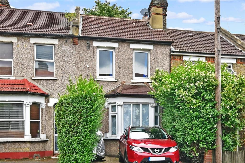 3 bed terraced house for sale in Sumner Road, Croydon, Surrey CR0 Zoopla