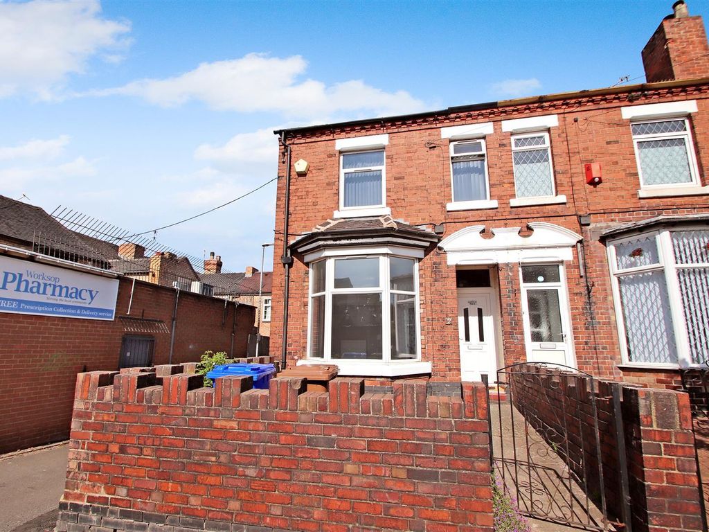 1 bed flat to rent in Blurton Road, StokeOnTrent ST4, £525 pcm Zoopla