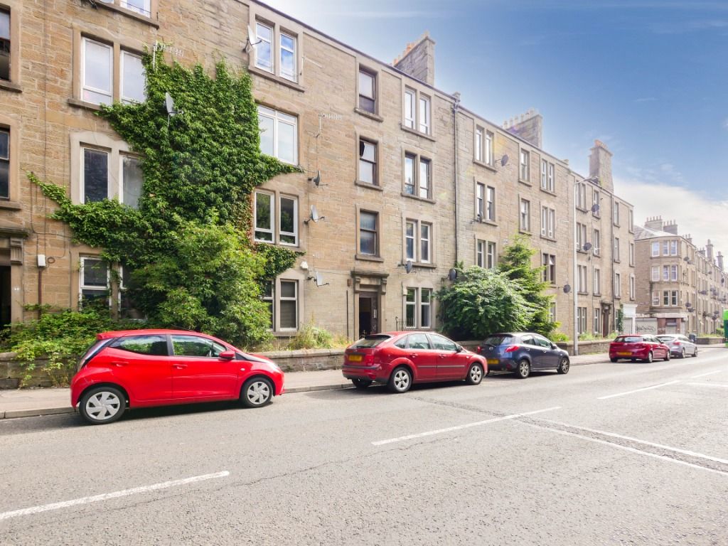 1 bed flat to rent in Dens Road, Stobswell, Dundee DD3, £620 pcm Zoopla