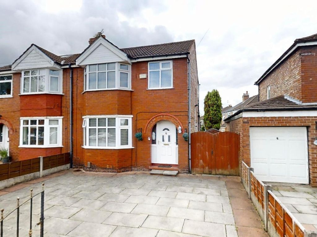 3 bed semidetached house for sale in Derbyshire Lane West, Stretford, Manchester M32, £350,000