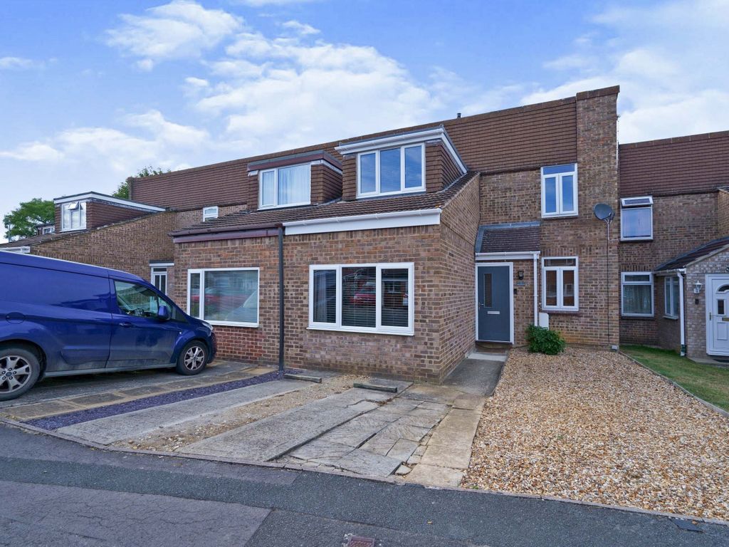 3 bed terraced house for sale in Ridge Nether Moor, Swindon SN3 Zoopla