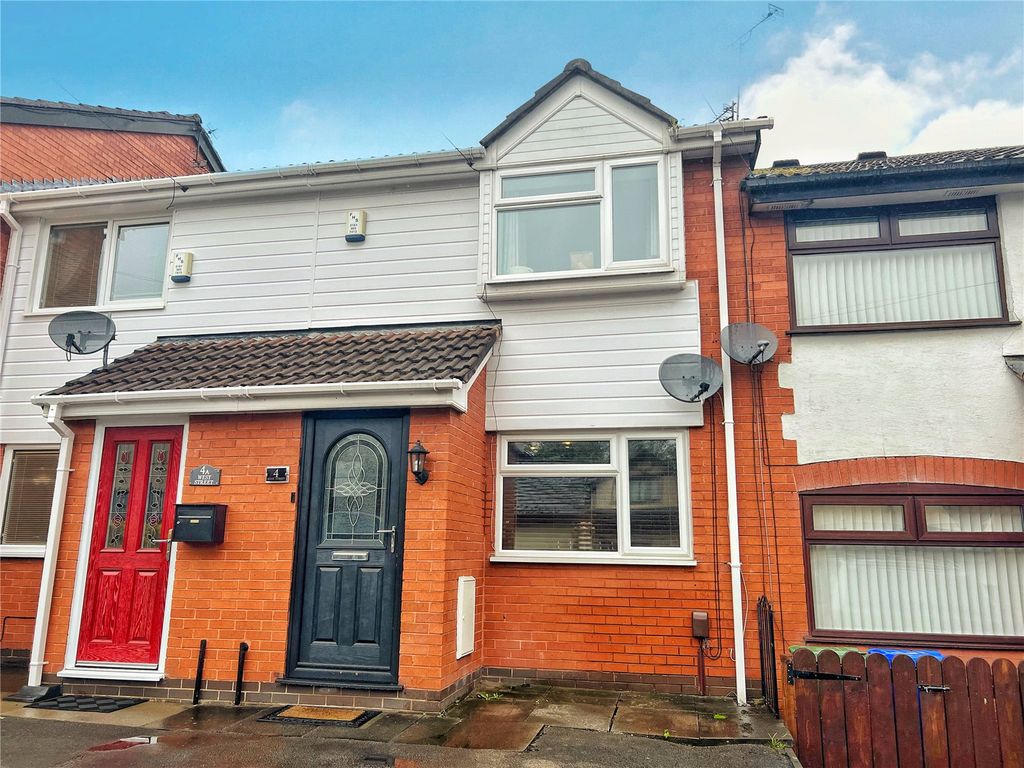 2 bed terraced house for sale in West Street, Dukinfield SK16, £185,000