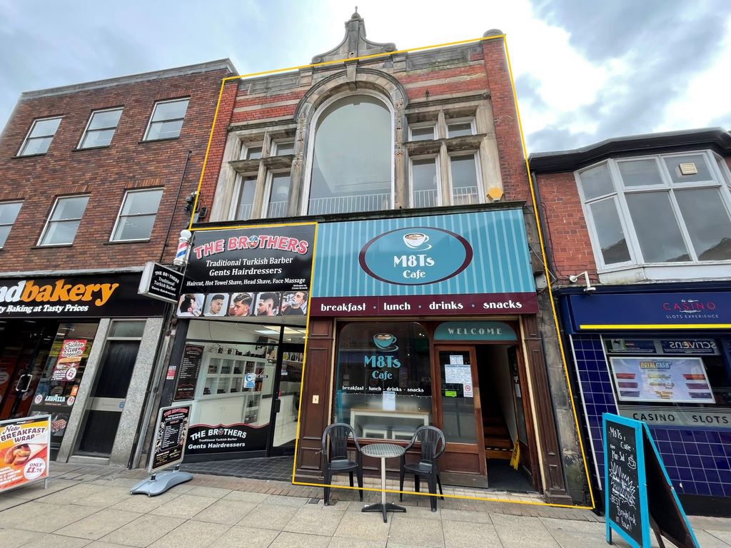 Retail premises to let in 12 Victoria Street, Crewe, Cheshire CW1 Zoopla