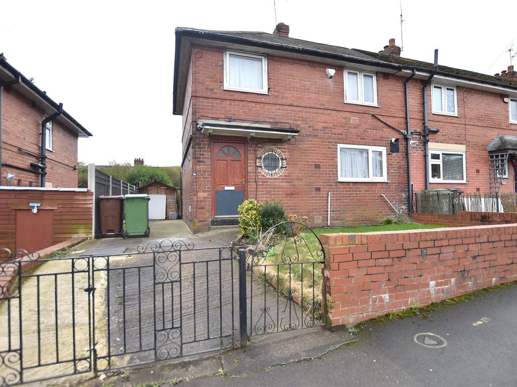 3 bed end terrace house for sale in Brander Road, Leeds, West Yorkshire