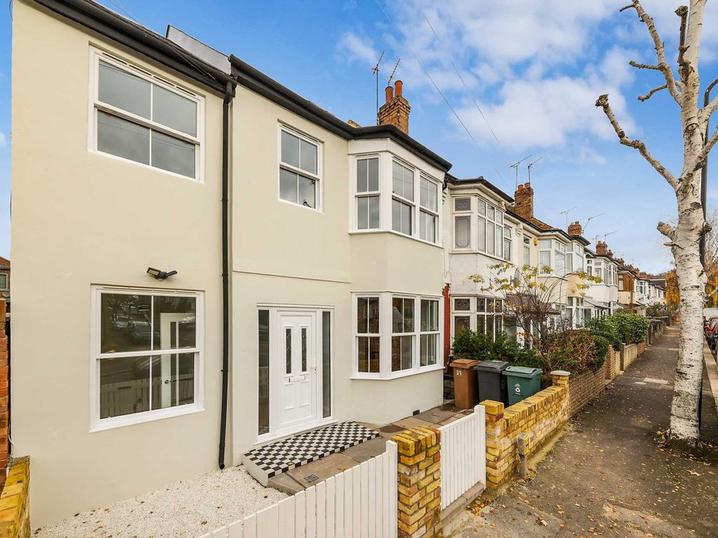 Pentire Road, Walthamstow E17  