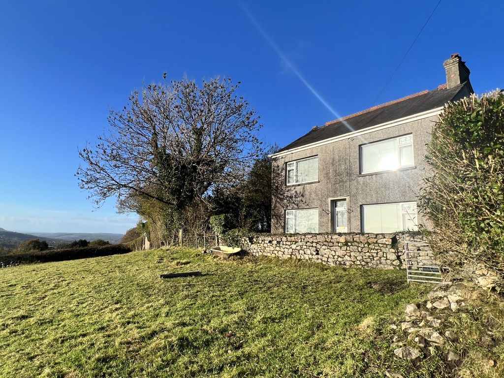 3 bed detached house for sale in Tirycoed Road, Glanamman, Ammanford