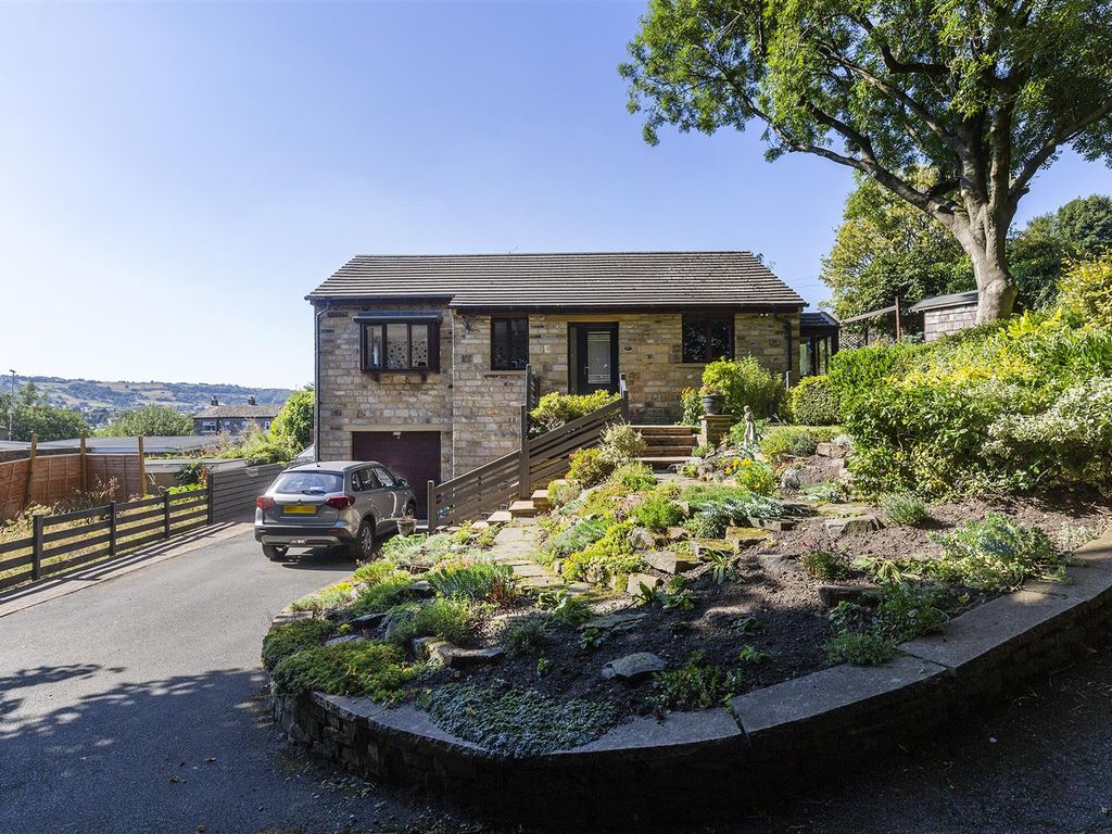 2 bed detached house for sale in Longwood Road, Longwood, Huddersfield