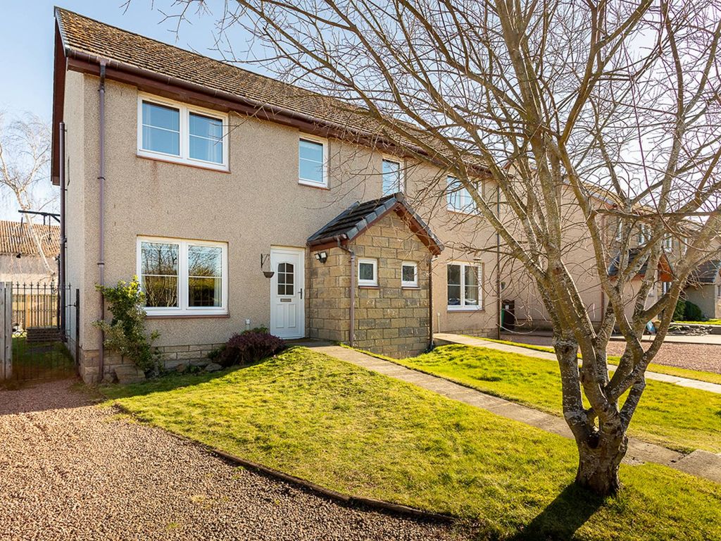 3 bed semidetached house for sale in Moncrieff Way, Newburgh, Cupar, Fife KY14, £195,000 Zoopla