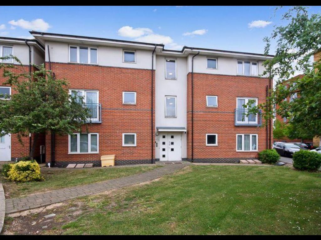 2 bed flat for sale in Apprentice Gardens, Northolt UB5, £300,000 Zoopla