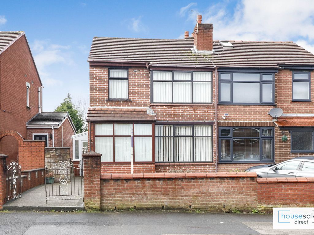 3 bed semidetached house for sale in Poolstock Lane, Wigan WN3, £