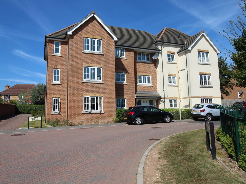 2 bed flat to rent in Dumas Drive, Whiteley, Fareham PO15, £1,000 pcm