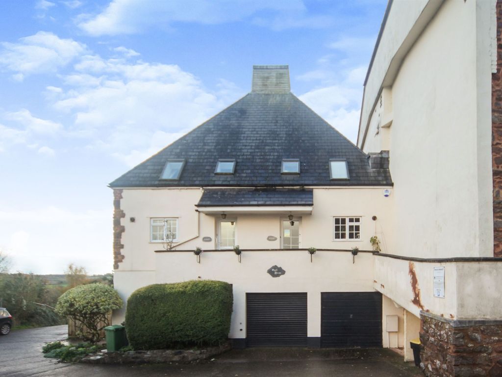 3 bed property for sale in Hauling Way, Taunton TA4 Zoopla