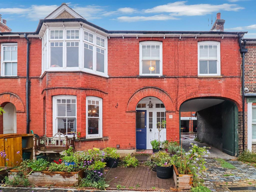 5 bed terraced house for sale in Culver Road, St.Albans AL1, £1,000,000