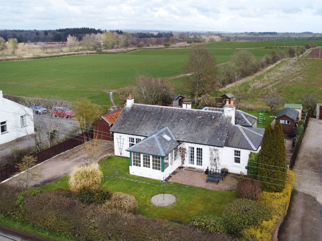 3 bed bungalow for sale in Farnell, Brechin DD9 Zoopla