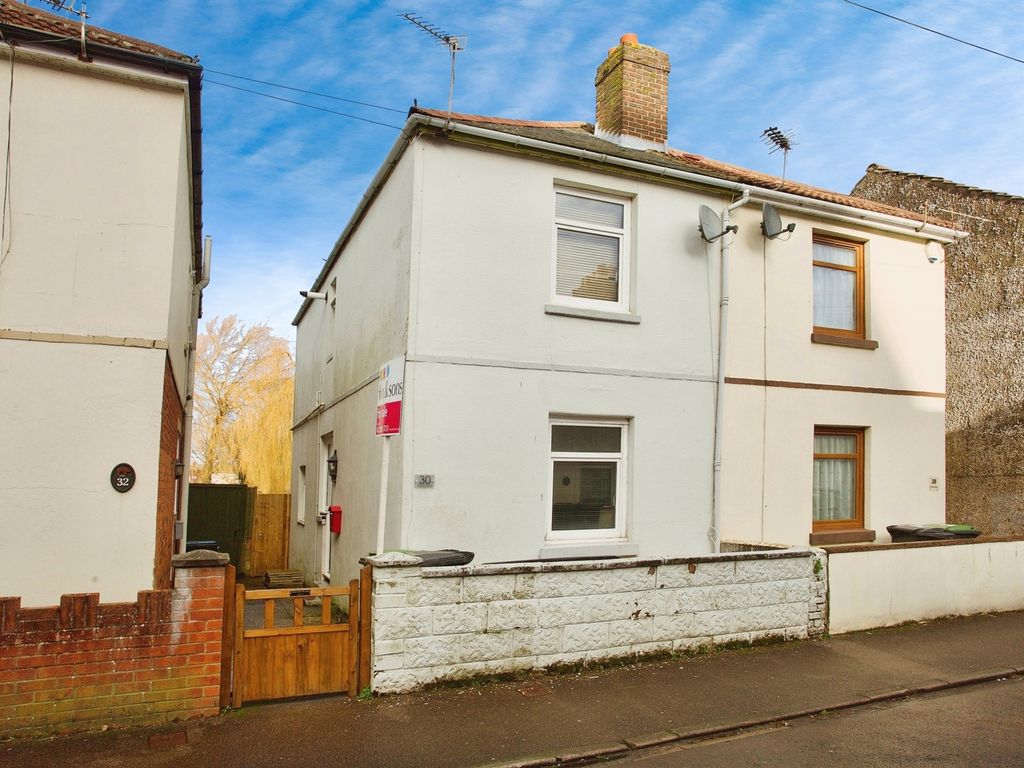 3 bed semidetached house for sale in Cobden Street, Gosport PO12, £