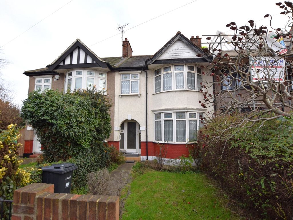 3 bed terraced house for sale in Barley Lane, Goodmayes, Ilford IG3, £