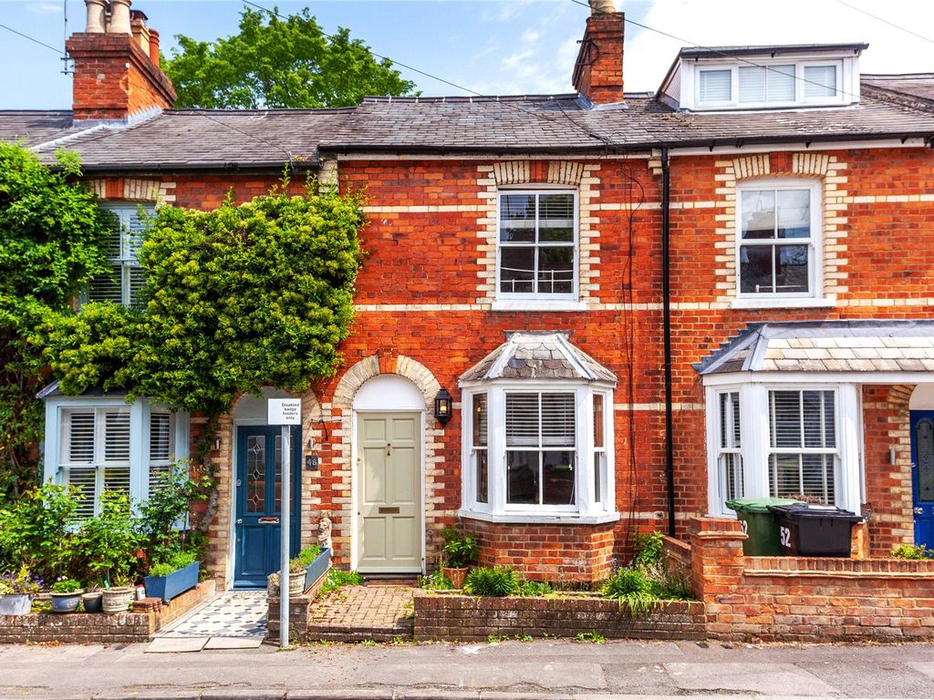 2 bed terraced house for sale in Albert Road, HenleyOnThames