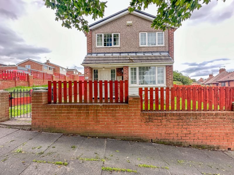 3 bed detached house for sale in Warrens Walk, Winlaton, BlaydonOn