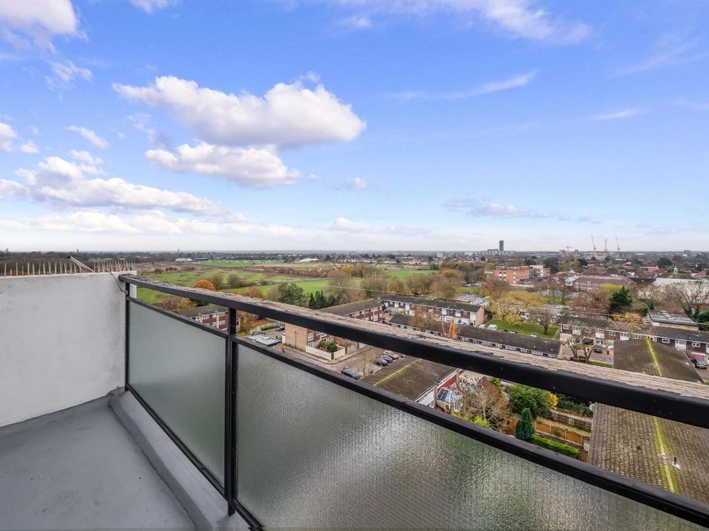 2 bed property for sale in Wheatlands, Heston, Hounslow TW5, £325,000