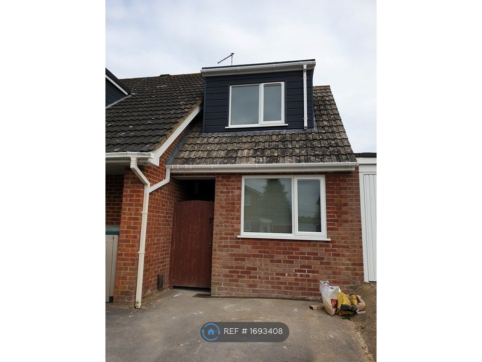 1 bed flat to rent in Verity Crescent, Poole BH17 Zoopla