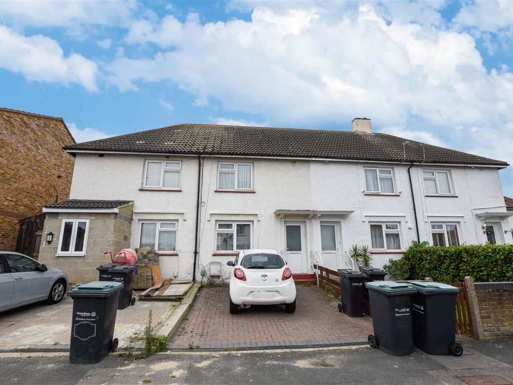 2 bed terraced house for sale in York Road, Gravesend DA12 Zoopla