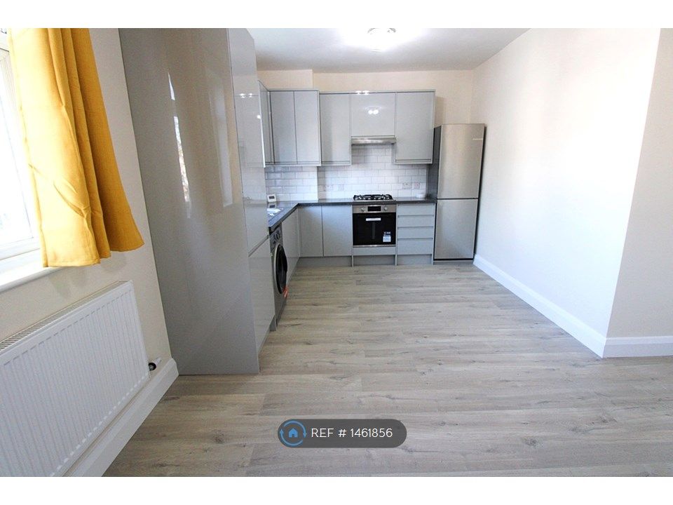 1 bed flat to rent in Coldharbour Lane House, Hayes UB3 Zoopla